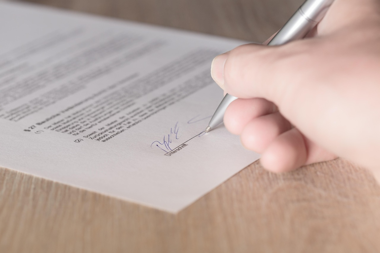 Understanding Your Lease Agreement in Switzerland: A Complete Guide for Renters