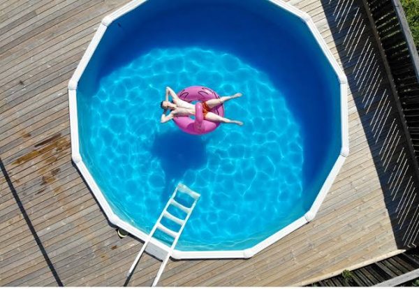 What to Prepare Before Requesting a Backyard Pool Quote