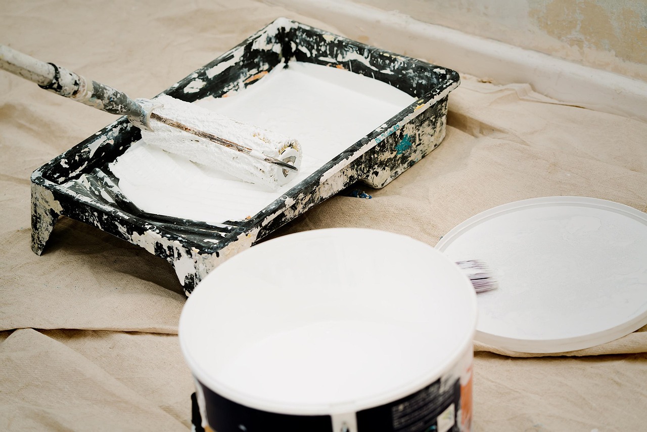 Paint, interior paint, paint bucket — The importance of kitchen cabinets